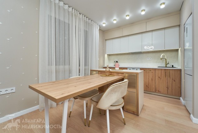 Фото Видовая квартира на 22 этаже с новым дизайнерским ремонтом в ЖК D3 — 35