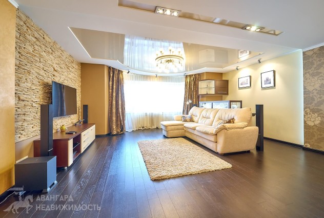 Фото Большая 3-х комнатная квартира в современном кирпичном доме. — 13