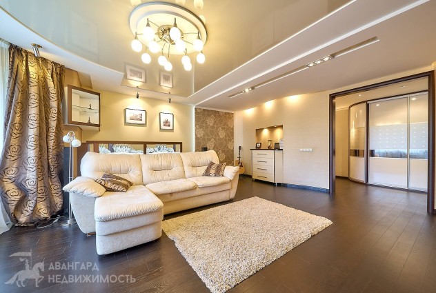 Фото Большая 3-х комнатная квартира в современном кирпичном доме. — 19