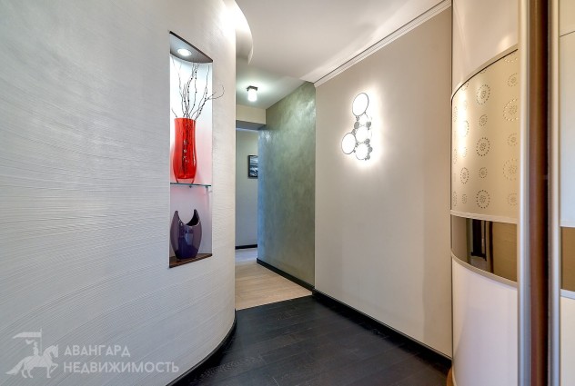 Фото Большая 3-х комнатная квартира в современном кирпичном доме. — 21