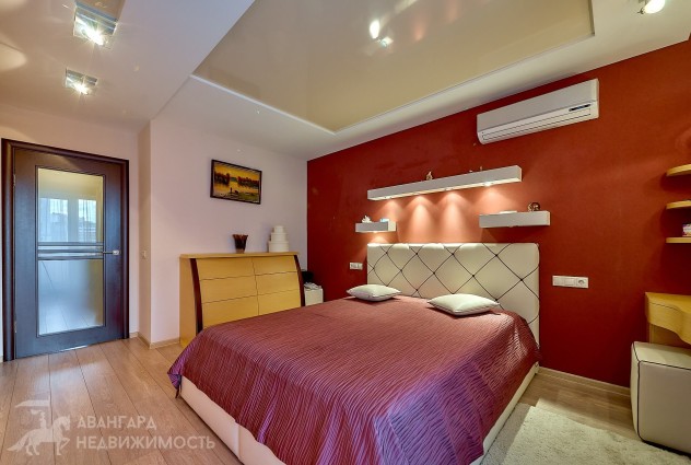 Фото Большая 3-х комнатная квартира в современном кирпичном доме. — 27