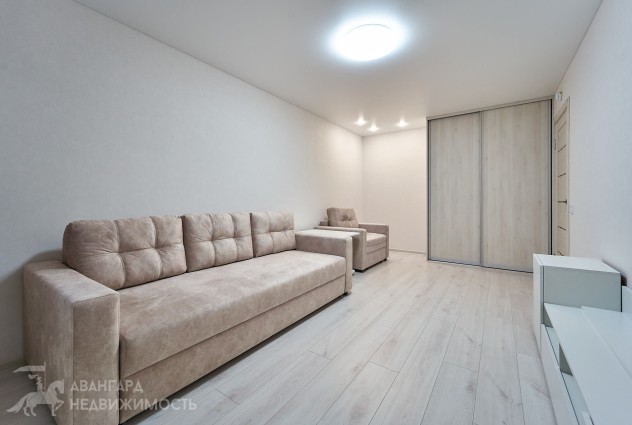 Фото Светлая уютная квартира с абсолютно новым ремонтом возле воды и парка — 21