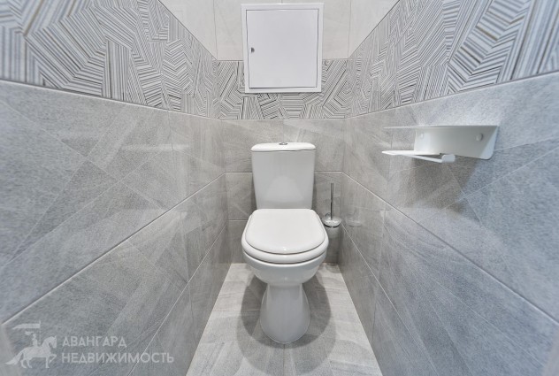 Фото Светлая уютная квартира с абсолютно новым ремонтом возле воды и парка — 33