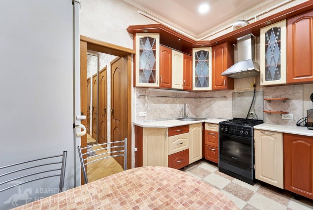 Фото Сдается 3-комнатная квартира в центре столицы пер. Краснозвёздный 17 — 3