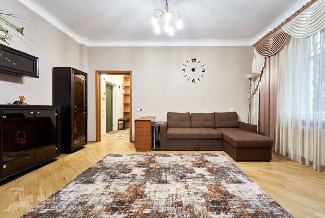 Фото Сдается 3-комнатная квартира в центре столицы пер. Краснозвёздный 17 — 25