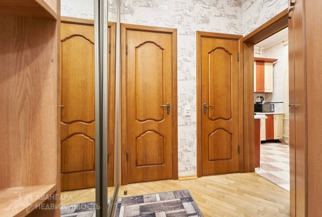 Фото Сдается 3-комнатная квартира в центре столицы пер. Краснозвёздный 17 — 27