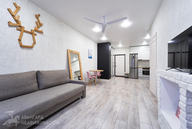 Фото Продаётся 2-комнатной квартиры с ремонтом по ул. Николы Теслы, 1 — 5