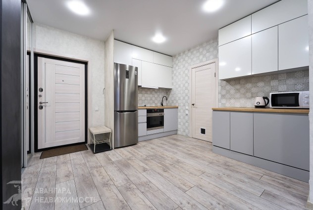 Фото Продаётся 2-комнатной квартиры с ремонтом по ул. Николы Теслы, 1 — 9