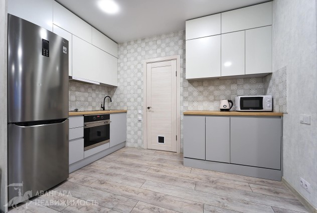 Фото Продаётся 2-комнатной квартиры с ремонтом по ул. Николы Теслы, 1 — 17