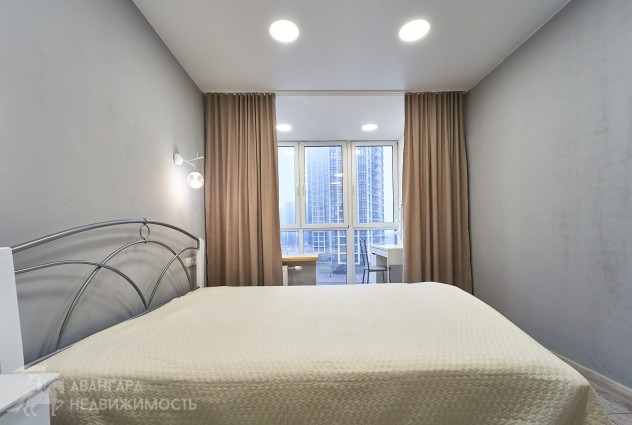 Фото Продаётся 2-комнатной квартиры с ремонтом по ул. Николы Теслы, 1 — 31