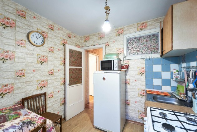 Фото 3-комнатная квартира рядом со ст. метро Партизанская  — 25