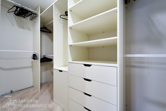 Фото 3-комнатная квартира с отличным ремонтом ул. Люцинская, 11 — 27