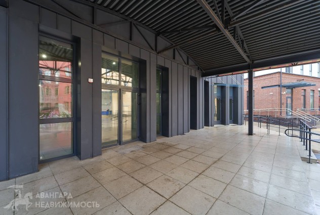 Фото Продажа многофункционального здания 1639,4 кв. м в центре г. Минска — 47