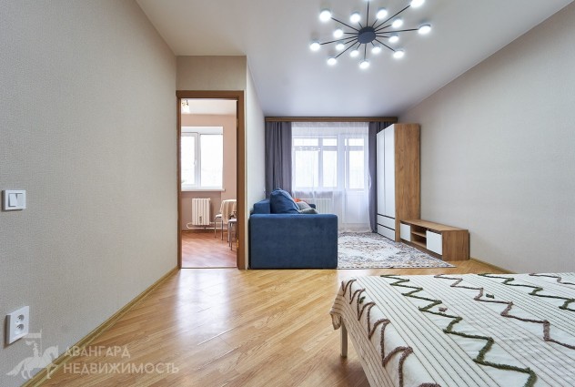 Фото 1-ком. квартира с парком во дворе — 5