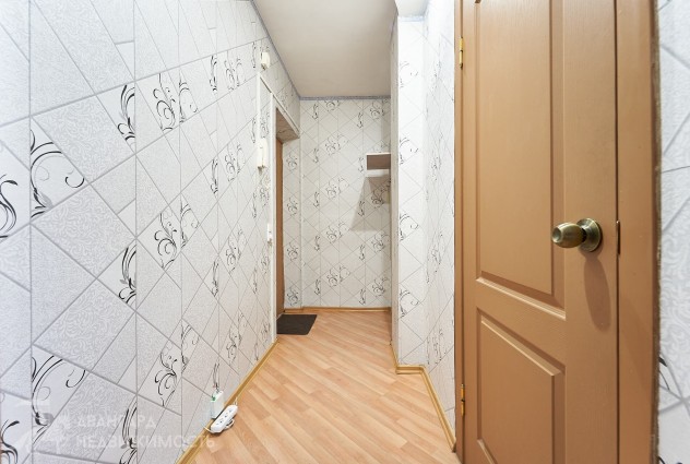 Фото 1-ком. квартира с парком во дворе — 31