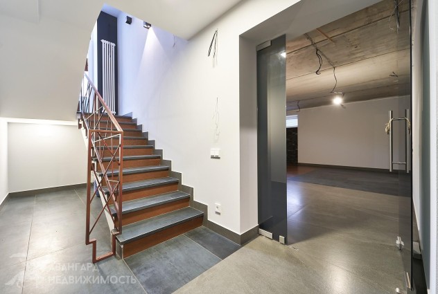 Фото Аренда коттеджа в современном стиле с собственной парковкой — 29