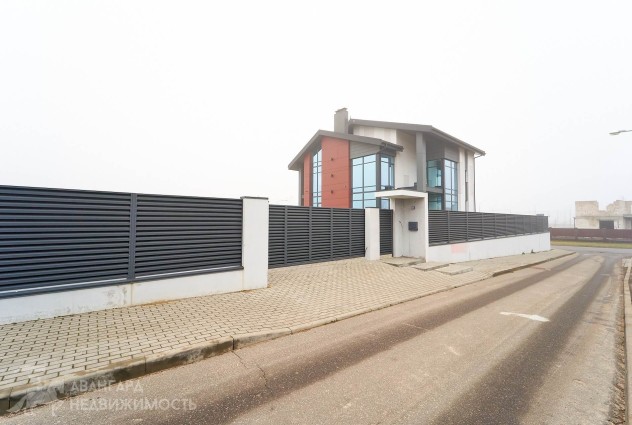 Фото Аренда коттеджа в современном стиле с собственной парковкой — 43