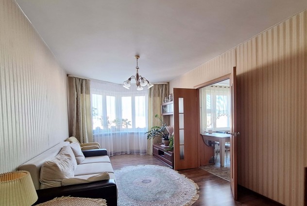 Фото Отличная трехкомнатная квартира в молодом и развивающемся микрорайоне Лошица! — 25