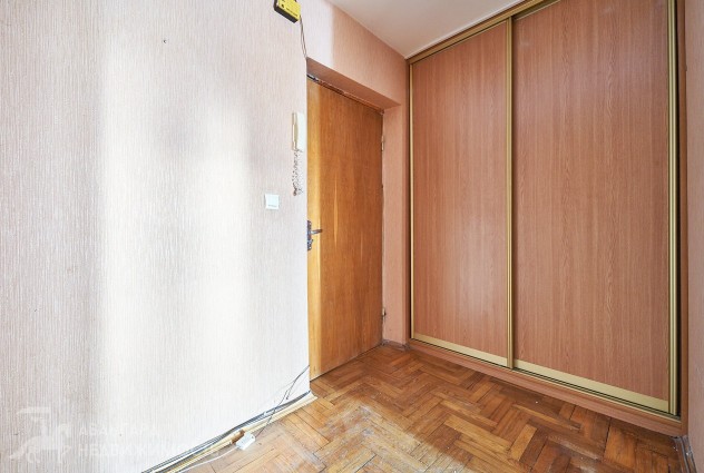 Фото Продается 2-комнатная квартира в Октябрьском районе, ул. Воронянского 3, к.1 — 25