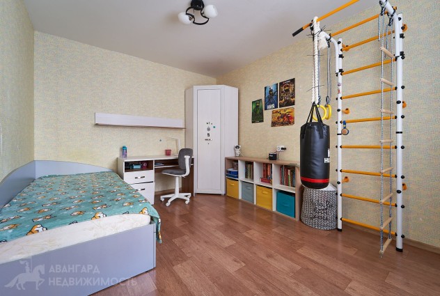 Фото 3-х комнатная квартира рядом с метро. — 25