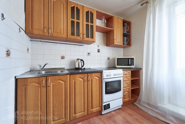 Фото 1-комн. квартира рядом со ст. метро Каменная Горка.  — 9