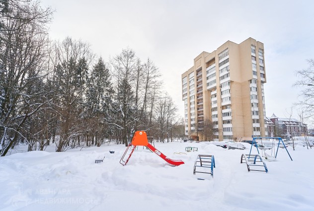 Фото 1-комн. квартира рядом со ст. метро Каменная Горка.  — 33