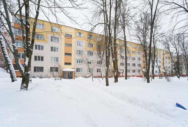 Фото Просторная 3-комнатная квартира недалеко от метро  — 35