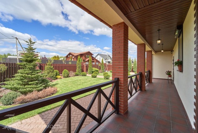 Фото Дом в окружении березовой рощи — 63