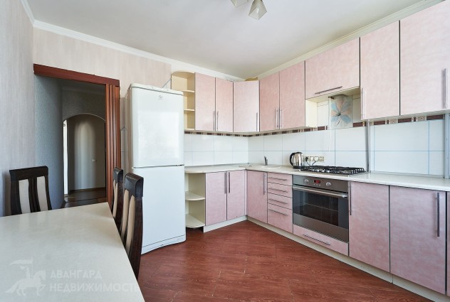 Фото 1-комнатная квартира в тихом районе по адресу ул. Скрипникова, 3 — 3