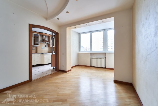 Фото 4-комнатная квартира по ул. Есенина 23 к 1 — 9