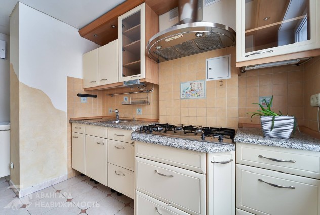 Фото 4-комнатная квартира по ул. Есенина 23 к 1 — 23