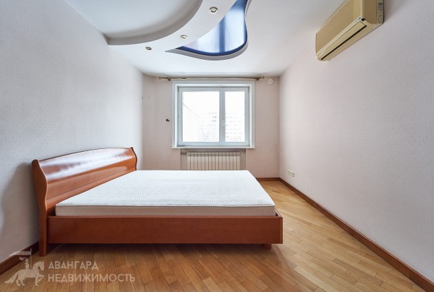 Фото 4-комнатная квартира по ул. Есенина 23 к 1 — 47