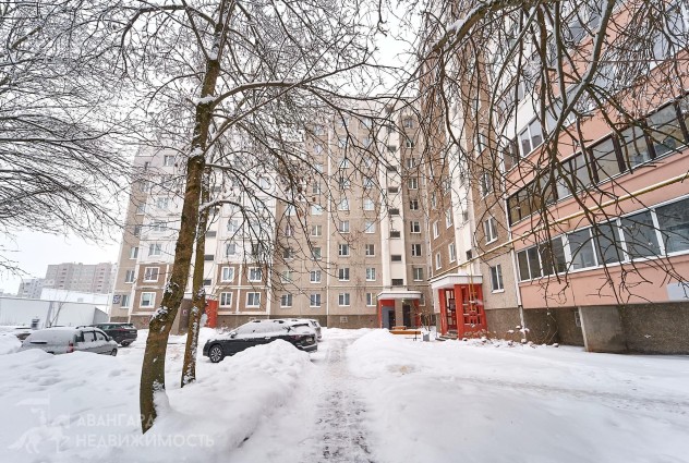 Фото 4-комнатная квартира по ул. Есенина 23 к 1 — 73