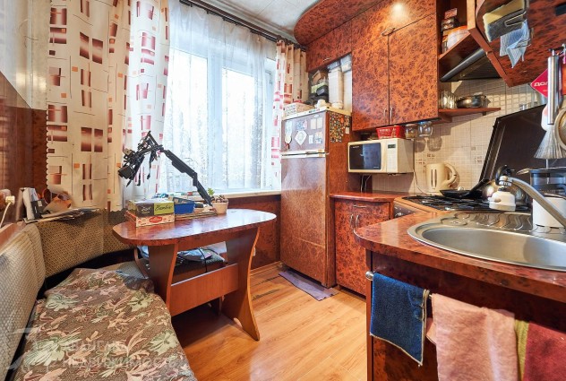 Фото Продаётся доля в квартире по адресу ул. Сердича, 36 (комната 17.2м2) — 17