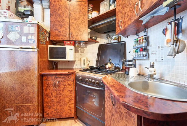 Фото Продаётся доля в квартире по адресу ул. Сердича, 36 (комната 17.2м2) — 19