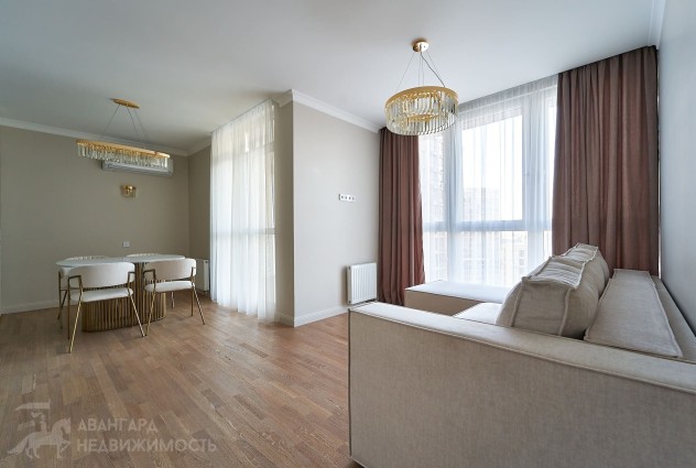 Фото Светлая просторная квартира с абсолютно новым ремонтом возле парка — 27