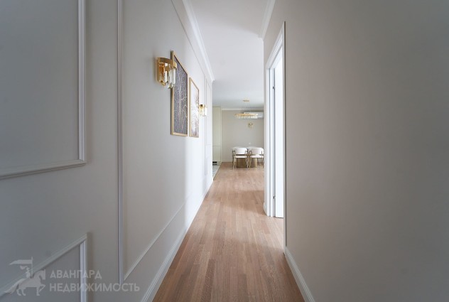 Фото Светлая просторная квартира с абсолютно новым ремонтом возле парка — 47