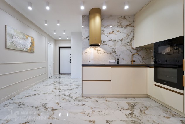 Фото Светлая просторная квартира с абсолютно новым ремонтом возле парка — 5