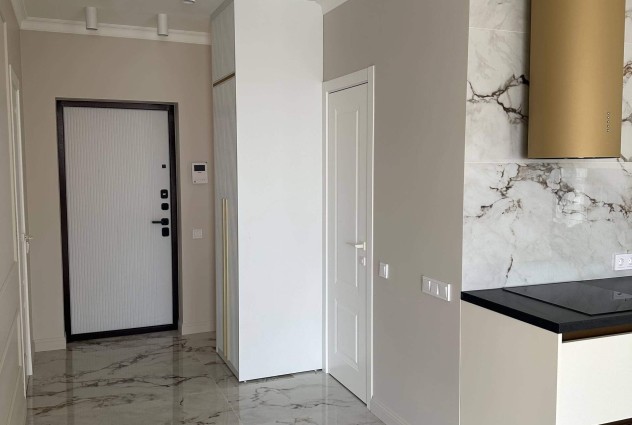 Фото Светлая просторная квартира с абсолютно новым ремонтом возле парка — 5