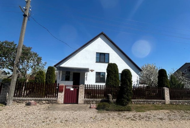 Фото Продаётся просторный дом в городе Червень  — 3