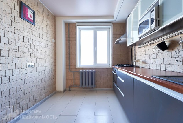 Фото Отличная 4-х комнатная квартира недалеко от метро. — 7