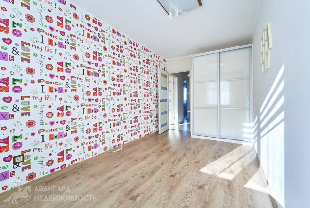 Фото Отличная 4-х комнатная квартира недалеко от метро. — 25