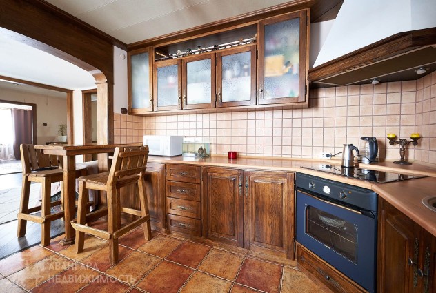 Фото Продается 3комн. квартира у метро Каменная горка: Лобанка 32 — 3