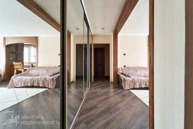 Фото Продается 3комн. квартира у метро Каменная горка: Лобанка 32 — 17