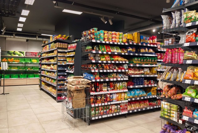Фото Продуктовый магазин у м. Грушевка — 1