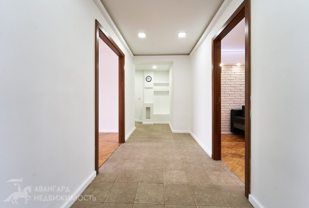 Фото 3 ком. квартира в кирпичном доме с великолепной локацией! — 11