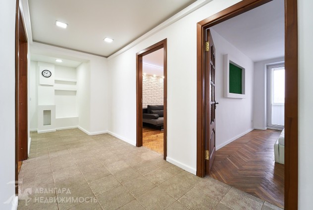 Фото 3 ком. квартира в кирпичном доме с великолепной локацией! — 7