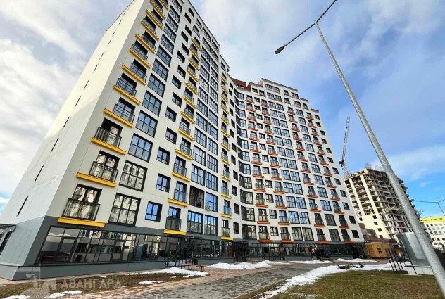 Фото Продажа торгово-административного помещения ЖК «Фарфоровый» — 1