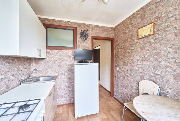 Фото 1 ком. квартира между Севастопольским парком и парком Челюскинцев. — 27