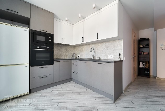 Фото 1-комн. квартира рядом со ст. метро Каменная Горка.  — 7